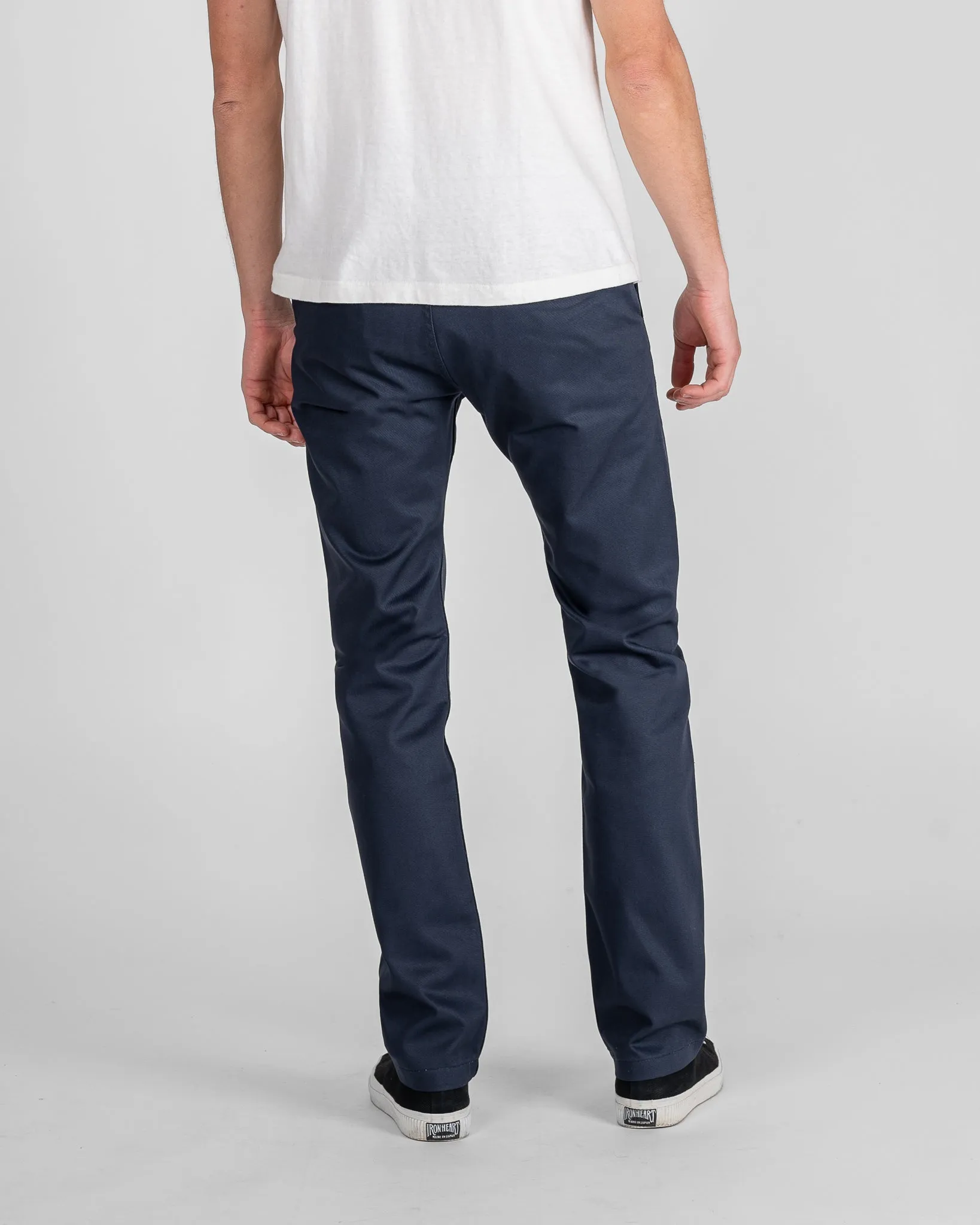 9oz Mercerised Selvedge Cotton Slim Tapered Chinos - Navy