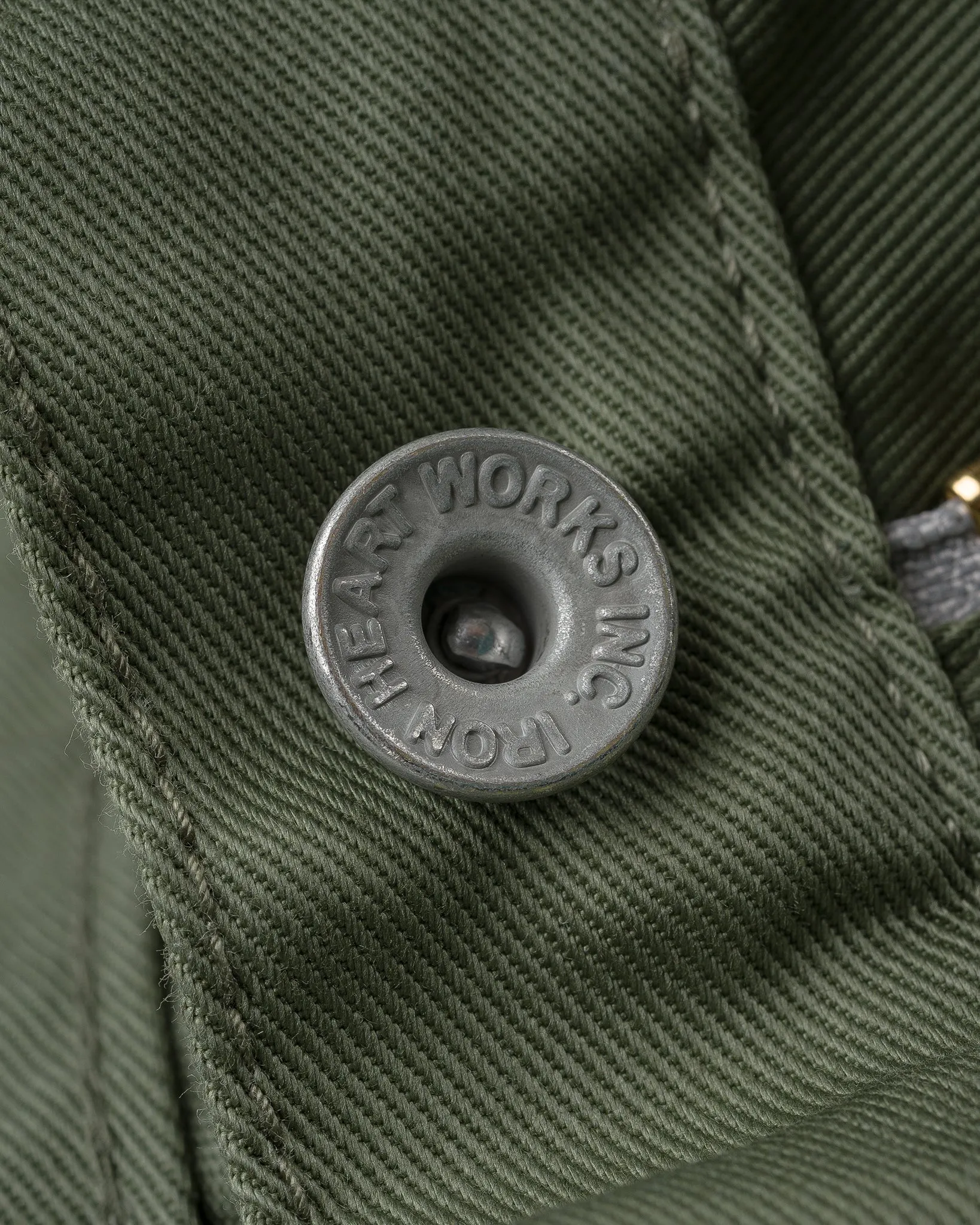 9oz Mercerised Selvedge Cotton Slim Tapered Chinos - Olive