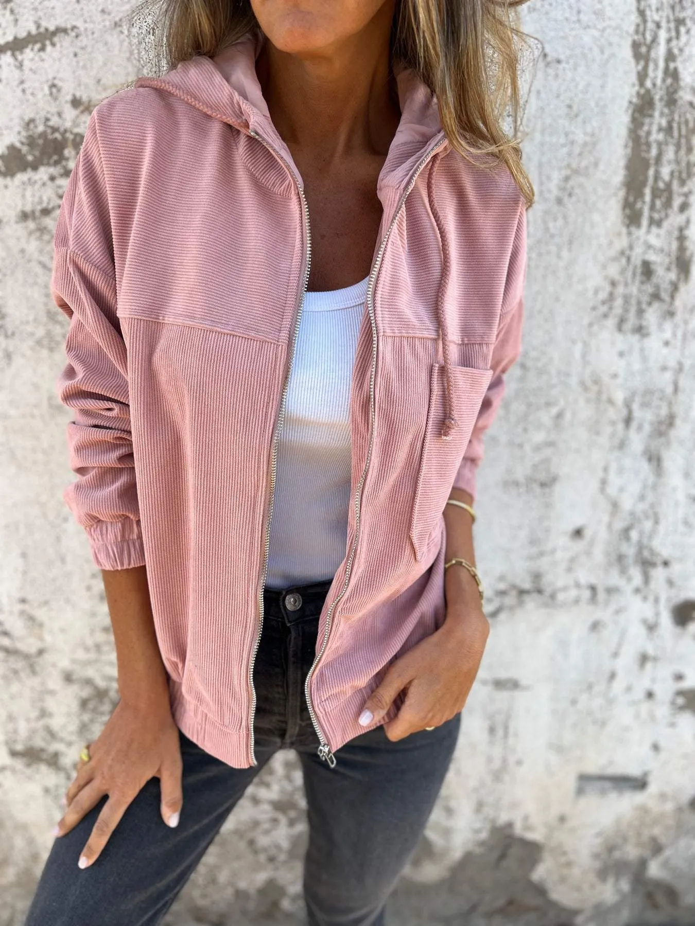 Ariellee | Casual jacket with hood and zipper