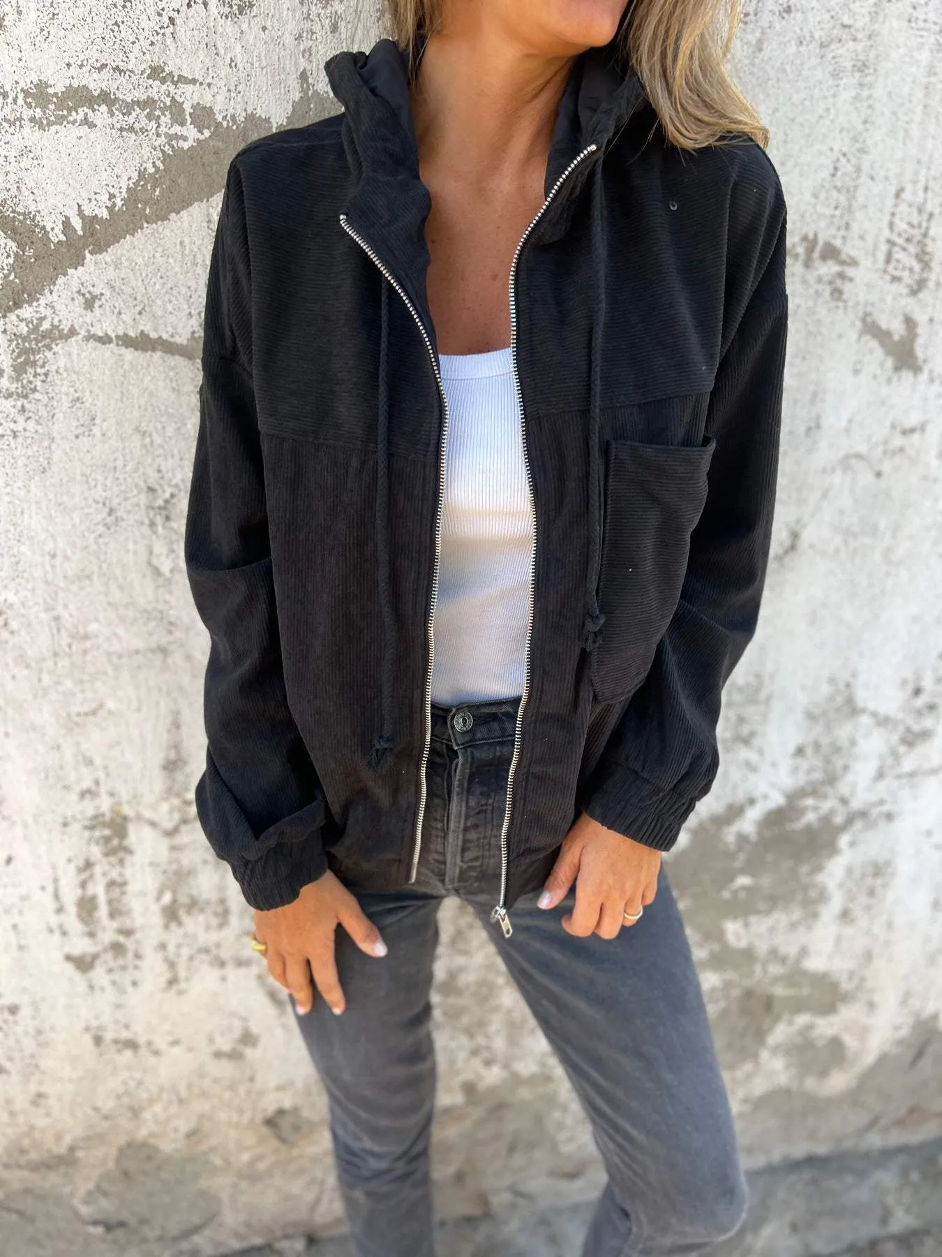 Ariellee | Casual jacket with hood and zipper