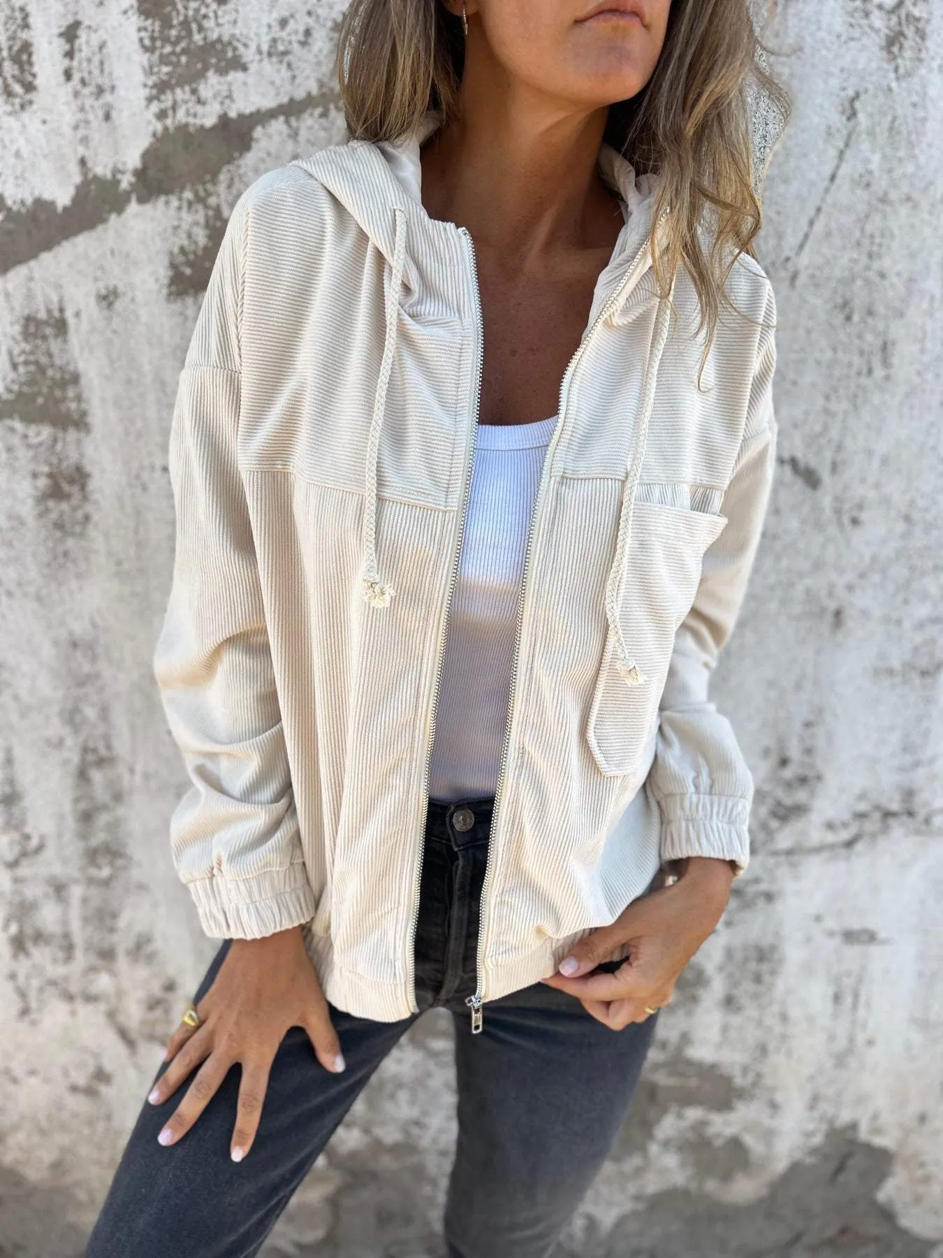 Ariellee | Casual jacket with hood and zipper