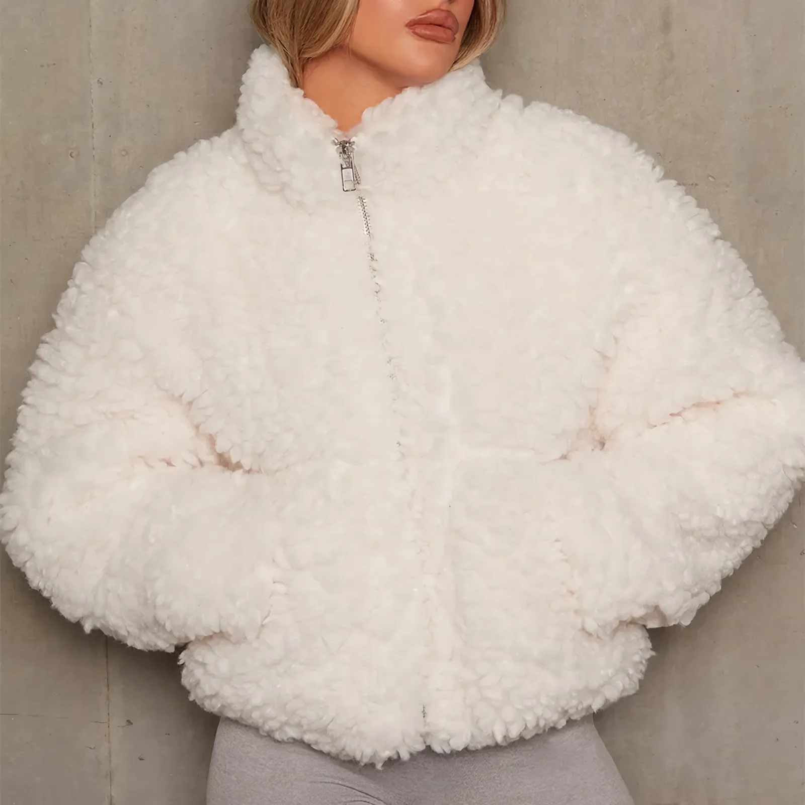 Capucine - Plush coat