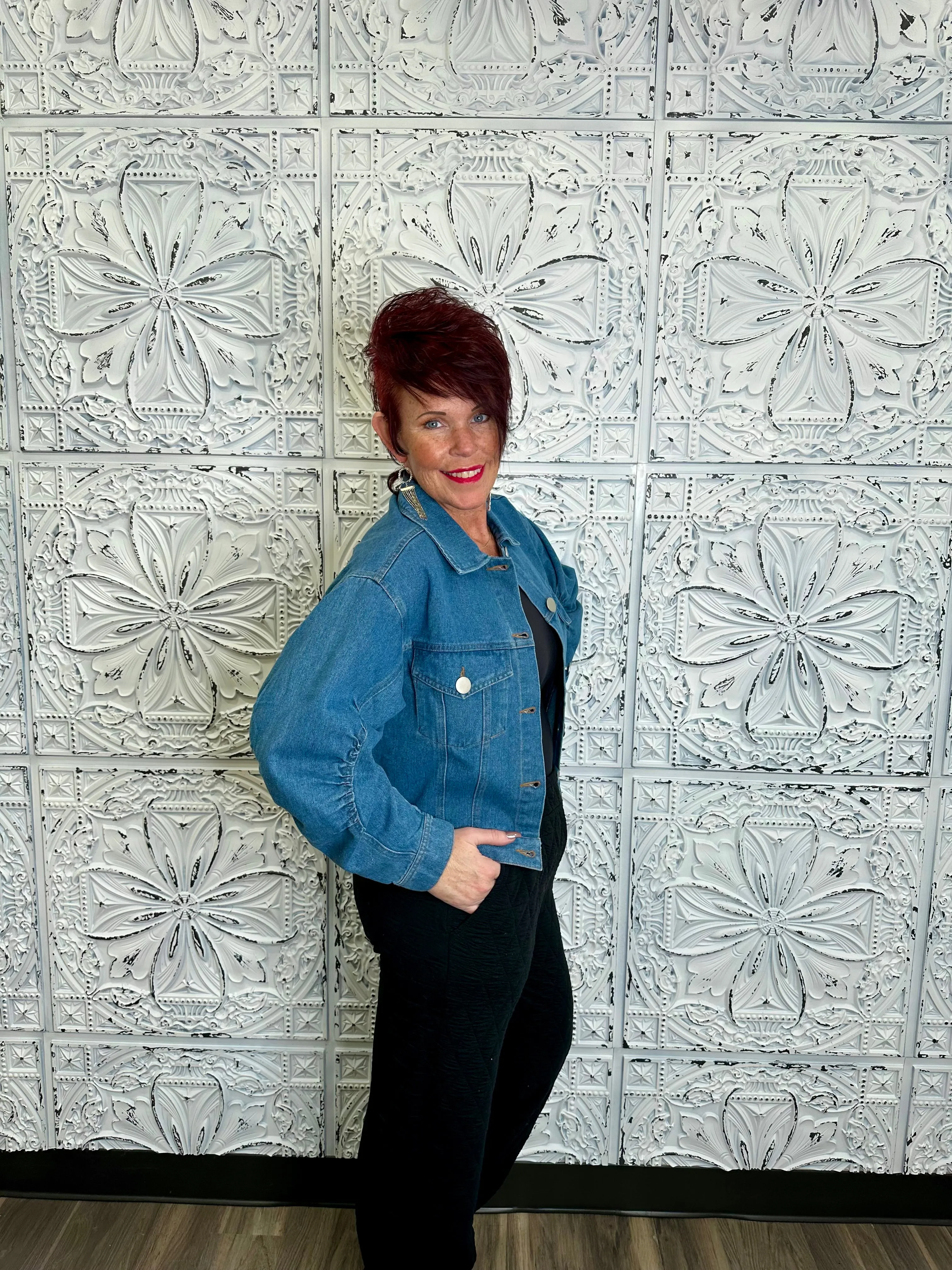 Reg/Curvy Rouched Long Sleeve Washed Denim Jacket