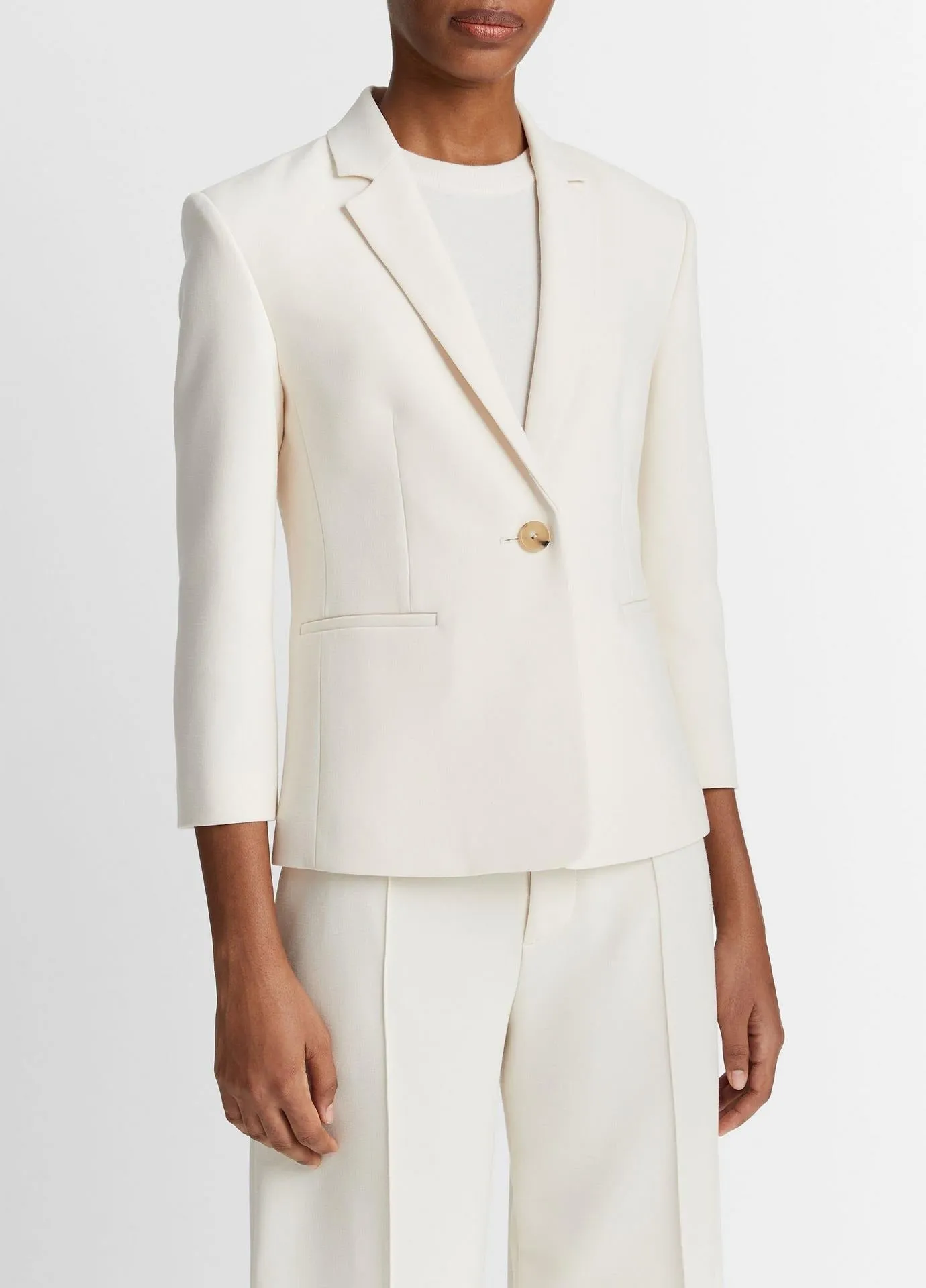Vince Shrunken Blazer in Off-White
